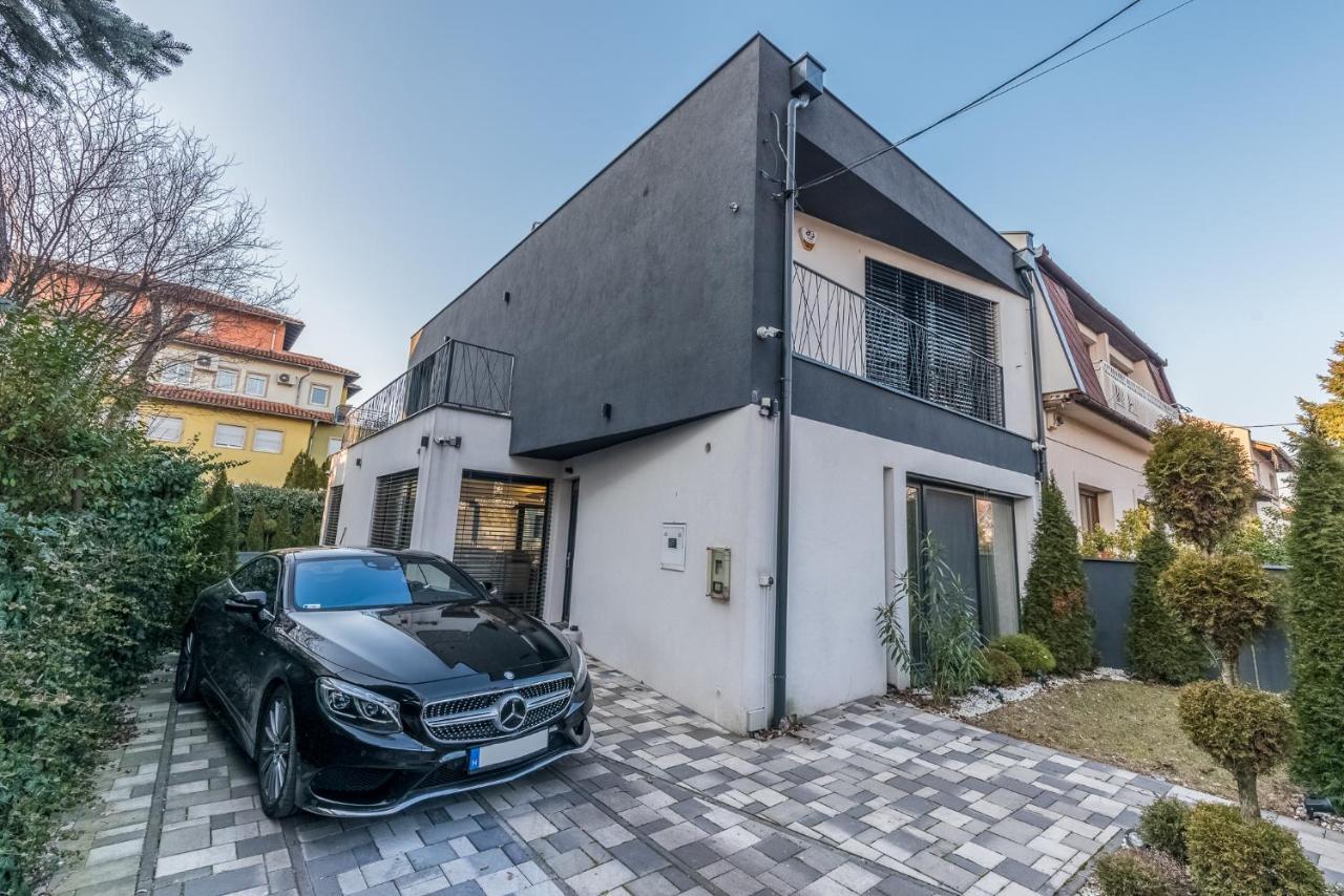 Oasis Of Streamside Relaxation Villa Budapest